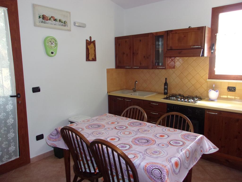 קפיטנה Artistika Golden Apartment מראה חיצוני תמונה