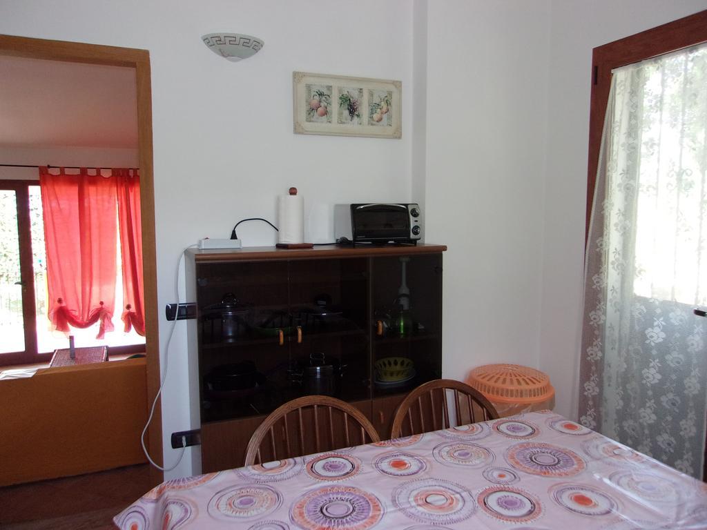 קפיטנה Artistika Golden Apartment מראה חיצוני תמונה