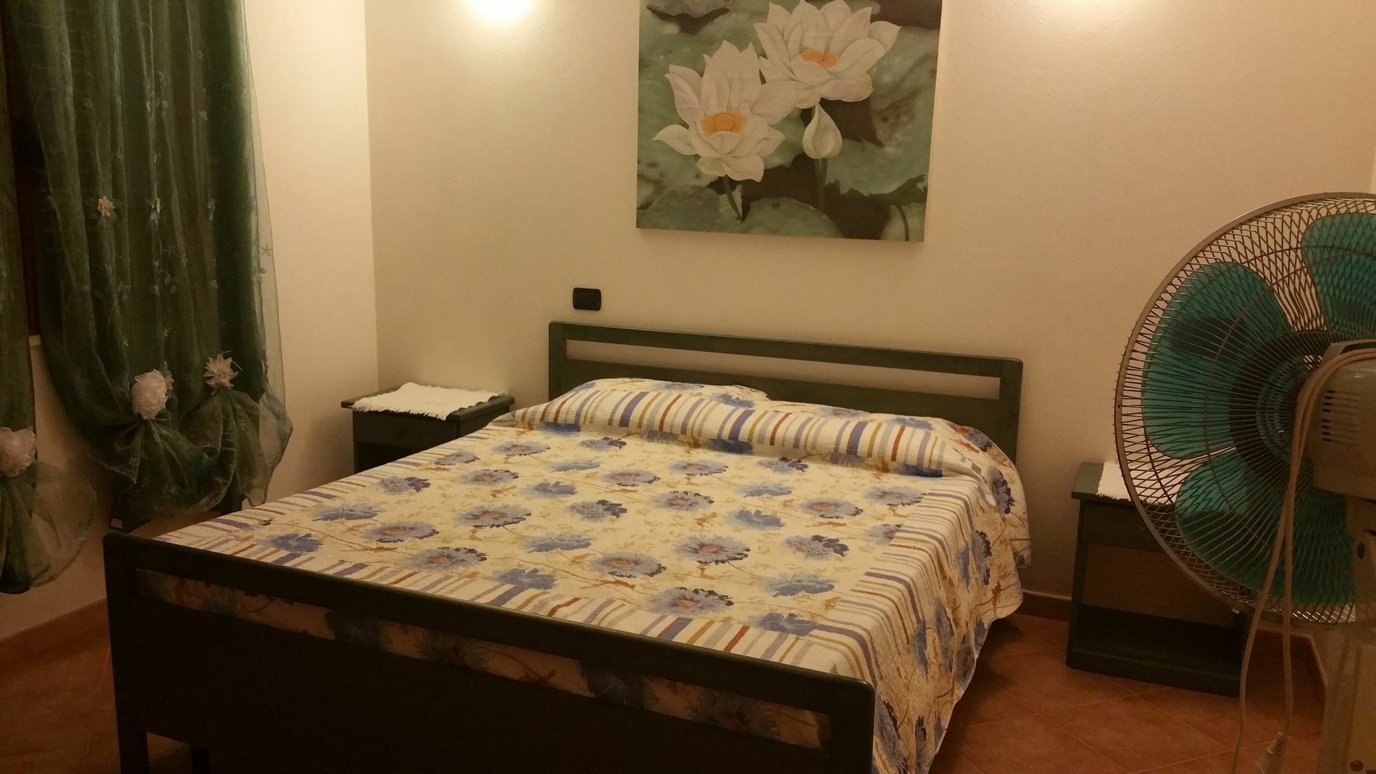 קפיטנה Artistika Golden Apartment מראה חיצוני תמונה